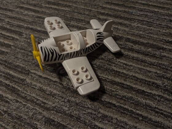 LEGO самолёт, кадр 20