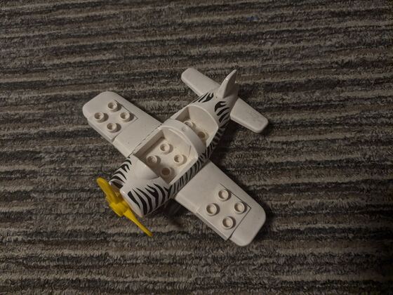 LEGO самолёт, кадр 21